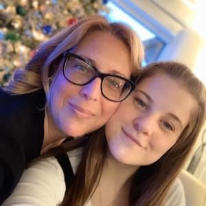 Meet your Posher, Karine